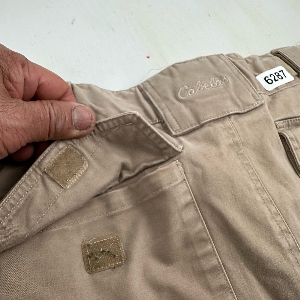 Cabela's Cargo Pants Mens 38x32 Khaki Beige Elastic Waist Cotton Stretch - Picture 3 of 12